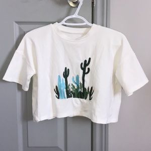 ROMWE* white crop top with cacti designs- M